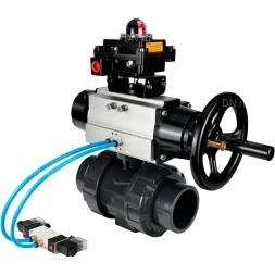Кран шаровой BV4242E-FP-GRM-ISO Дн25 Ру10 полнопроходной, корпус - НПВХ, шар - НПВХ, уплотнение - EPDM, с пневмоприводом PA-DA-105-1, пневмораспределителем 4V320-10 AC220V и БКВ APL-410N EX