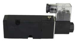 Пневмораспределитель 4M310-08 DC24V 1/4″ моностабильный, пятиканальный, для четвертьоборотных пневмоприводов (на корпус)