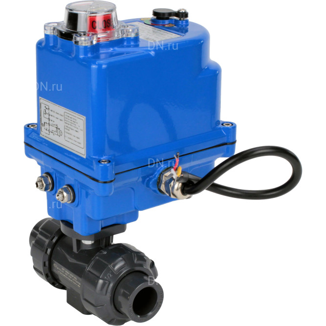 Кран шаровой BV4242E-FP-GRM-ISO Дн15 Ру10 полнопроходной, клеевой с разборным муфтовым соединением, корпус - НПВХ, шар - НПВХ, уплотнение - EPDM, с электроприводом QT-N-003EM-O1-24VDC-У1 blue в Омске