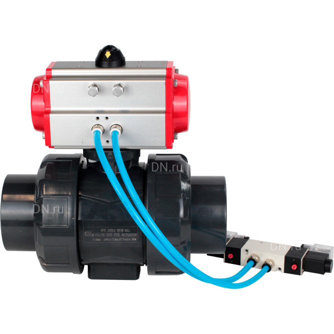 Кран шаровой BV4242E-FP-GRM-ISO Дн15 Ру10 полнопроходной, корпус - НПВХ, шар - НПВХ, уплотнение - EPDM, с пневмоприводом PA-SA-052 и пневмораспределителем 4V320-10 AC220V в Омске