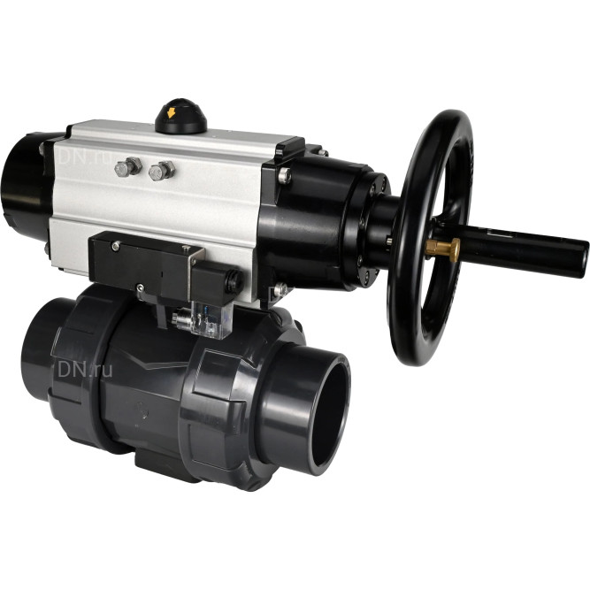 Кран шаровой BV4242E-FP-GRM-ISO Дн65 Ру10 полнопроходной, корпус - НПВХ, шар - НПВХ, уплотнение - EPDM, с пневмоприводом PA-DA-105-1 и пневмораспределителем 4M310-08 DC24V в Омске
